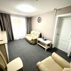 Люкс, Отель Воздушная гавань