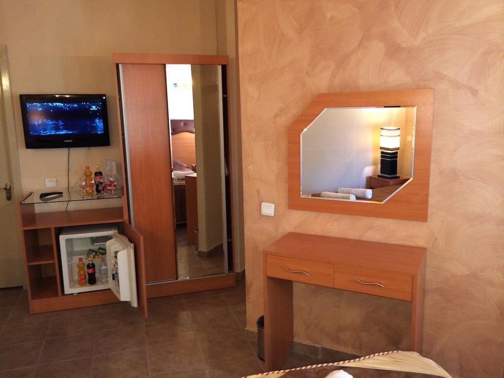 Двухместный (Стандартный двухместный номер с 1 кроватью или 2 отдельными кроватями) отеля Valensia Resort & Aqua park, Ереван