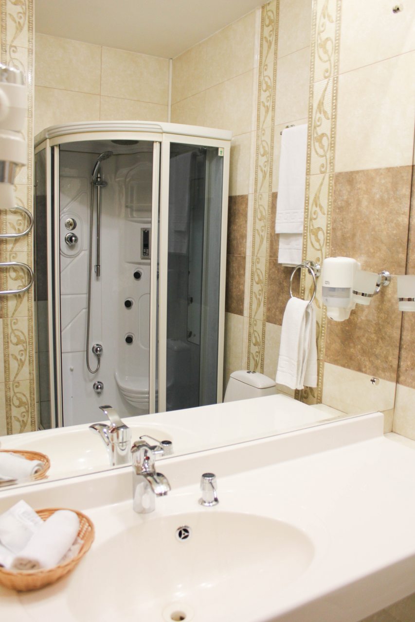 Двухместный (Двухместный 