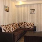 Апартаменты (Апартаменты с видом на горы), Zakyan Apartment