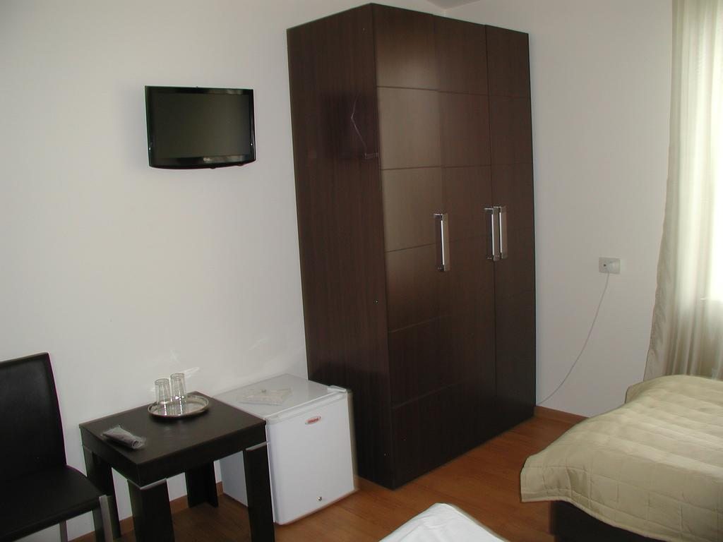 Двухместный (Двухместный номер с 2 отдельными кроватями - пакет услуг «Зимний») отеля Григ, Ереван