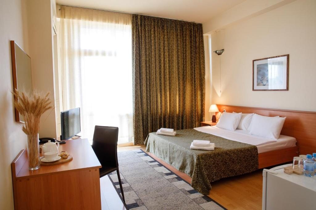 Двухместный (Двухместный номер с 1 кроватью) отеля Олимпия, Ереван
