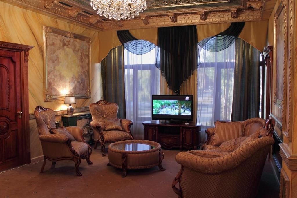 Сьюит (Президентский люкс) отеля Alexandrapol Palace, Гюмри