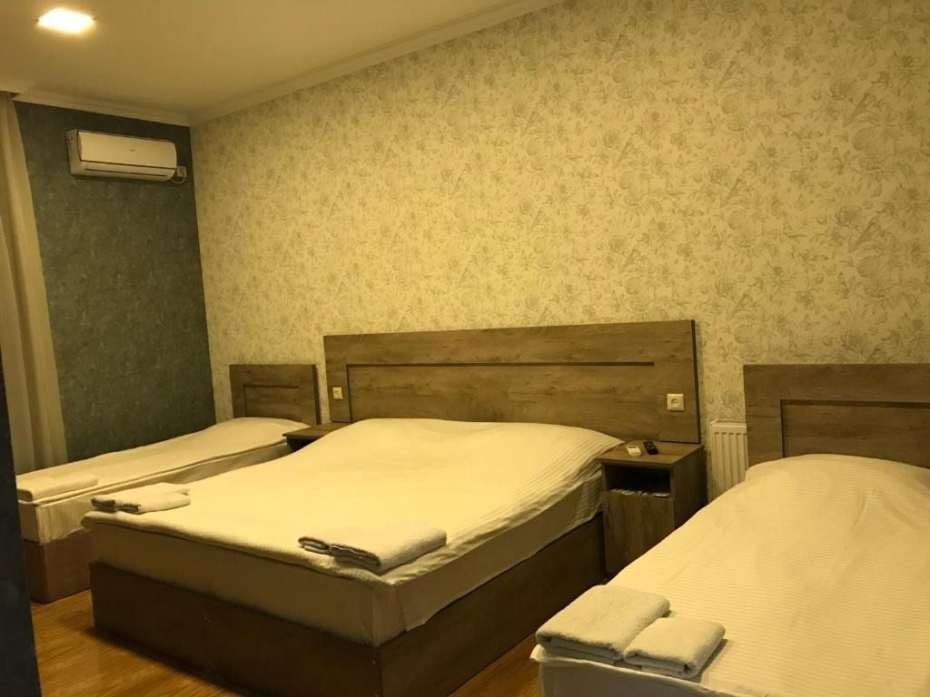 Четырехместный (Четырехместный номер Делюкс), Отель Kamar