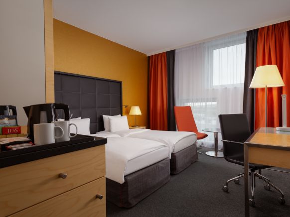 Фотография номера гостиницы Аэропортсити Плаза Санкт-Петербург