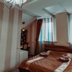 Двухместный (1 кат., № 301- Год 2000, 303 - Год 1990), Гостевой дом Москвич