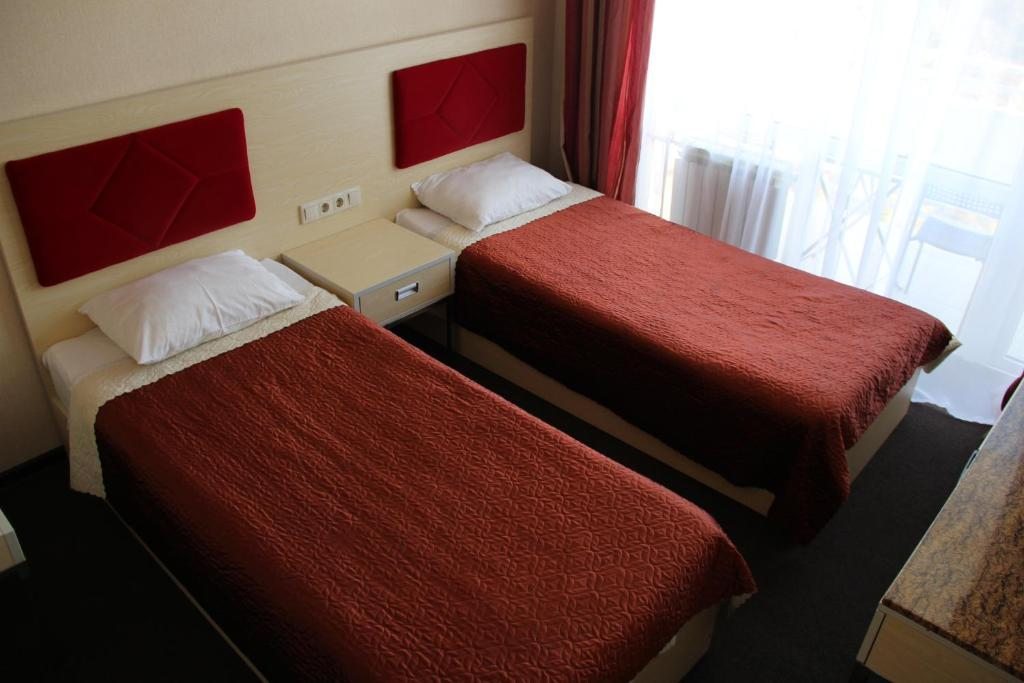 Двухместный (Двухместный номер с 2 отдельными кроватями) отеля Волна, Сочи