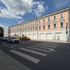 Фасад здания отеля