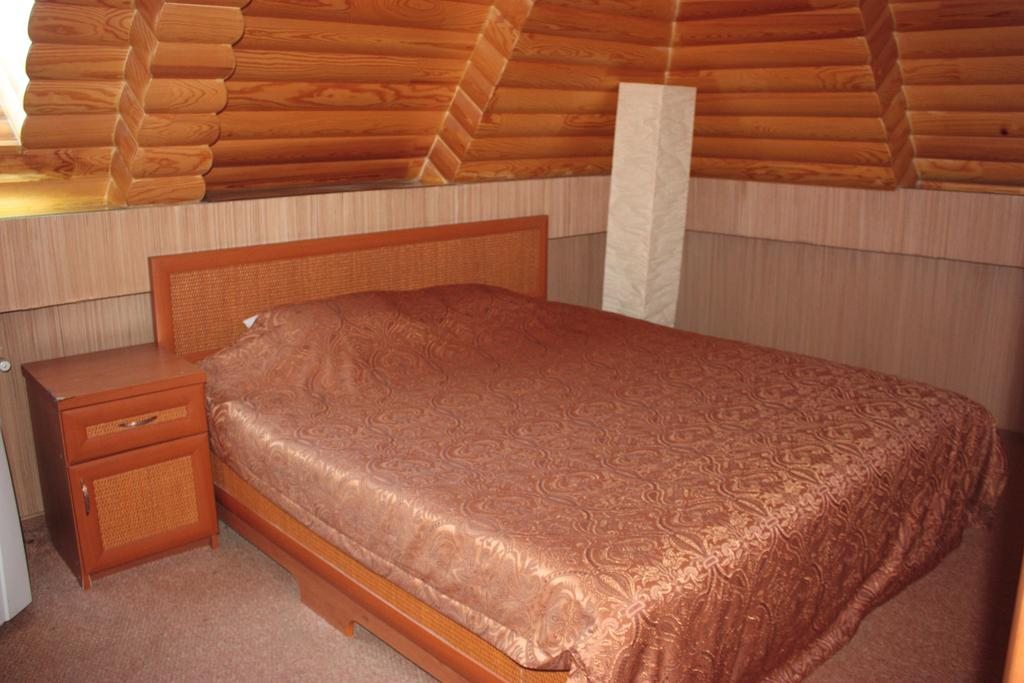 Люкс (Двухкомнатный) гостиницы Северокрымская, Челябинск