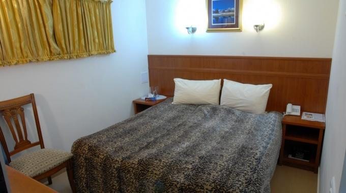 Двухместный (Стандартный двухместный номер с 1 кроватью или 2 отдельными кроватями и небольшим окном) отеля Jupiter, Цахкадзор