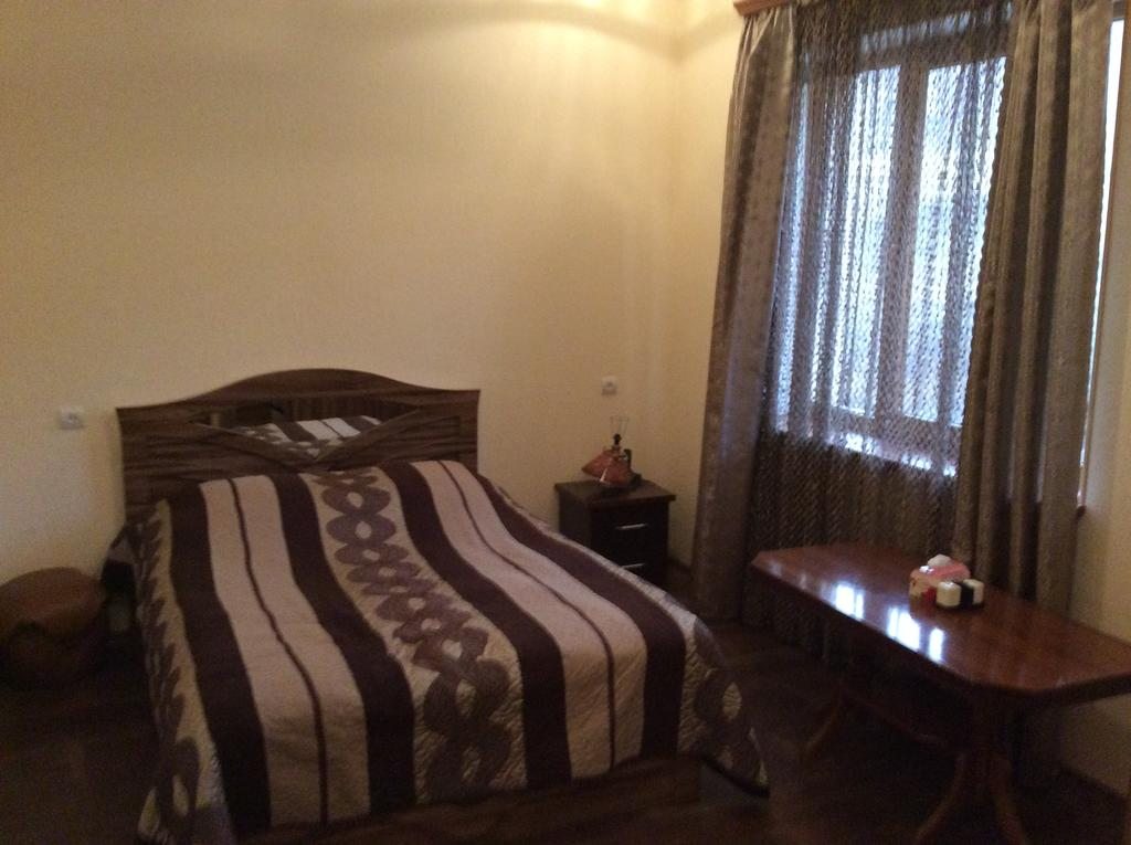 Двухместный (Двухместный номер Делюкс с 1 кроватью) отеля Нирвана, Дилижан