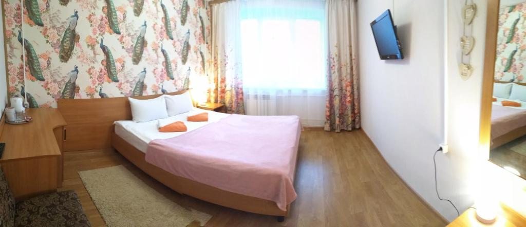 Двухместный (Стандартный двухместный номер с 1 кроватью) отеля Витязь, Ивангород