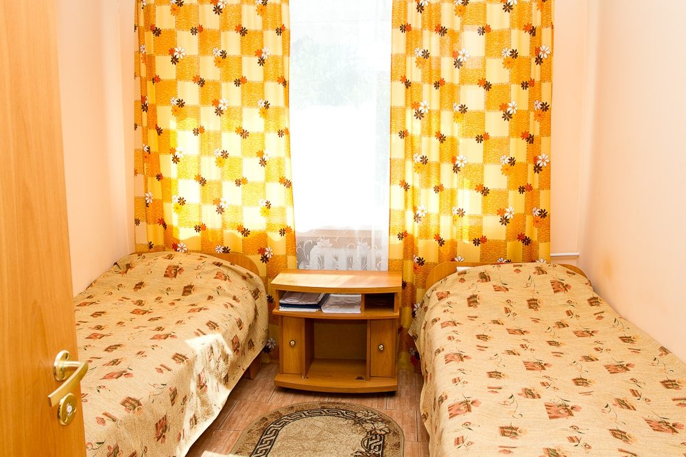 Двухместный (Бюджетный, С 2 отдельными кроватями) гостевого комплекса Люберецкий, Люберцы
