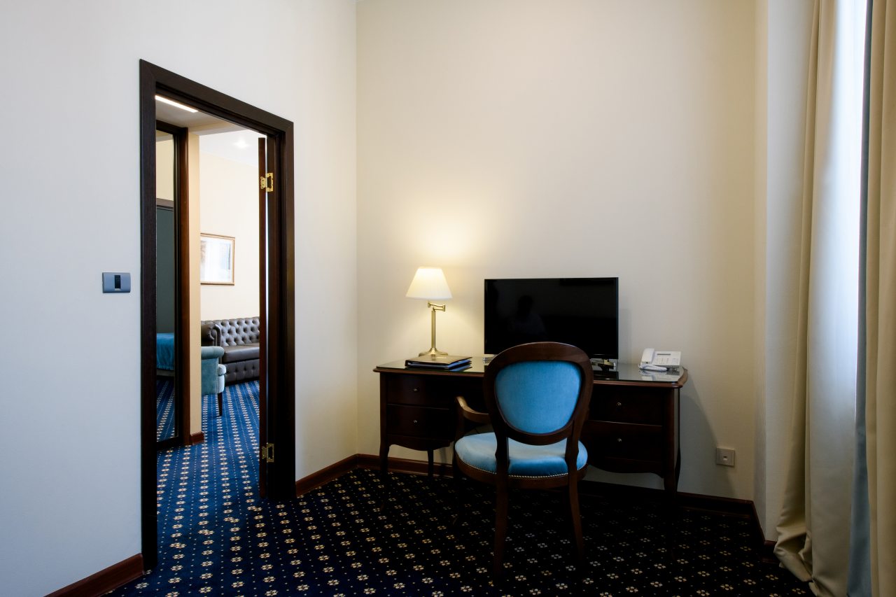 Люкс (Трехкомнатный), Гостиничный комплекс Солнце