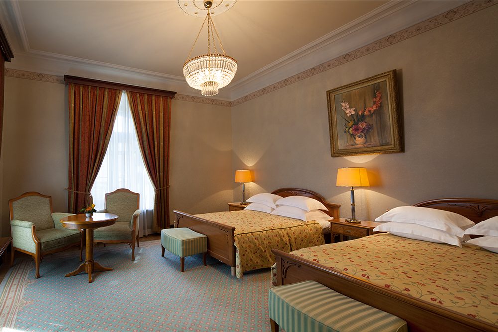 Двухместный (Исторический Улучшенный номер с 2 отдельными кроватями) отеля Метрополь, Москва