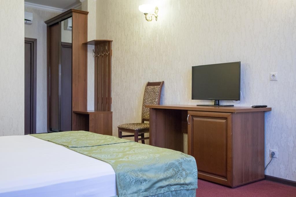 Одноместный (Стандарт) гостиницы Аврора, Краснодар