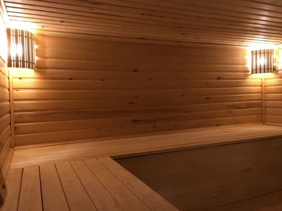 Баня, Усадьба Благодатное