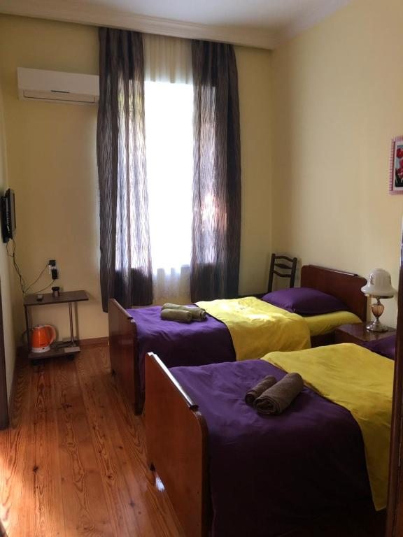Двухместный (Двухместный номер с 2 отдельными кроватями и ванной комнатой) гостевого дома La Deka, Лагодехи