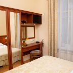 Одноместный (Комната), Меблированные комнаты Басков