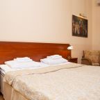 Люкс, Меблированные комнаты Басков