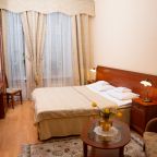 Люкс, Меблированные комнаты Басков