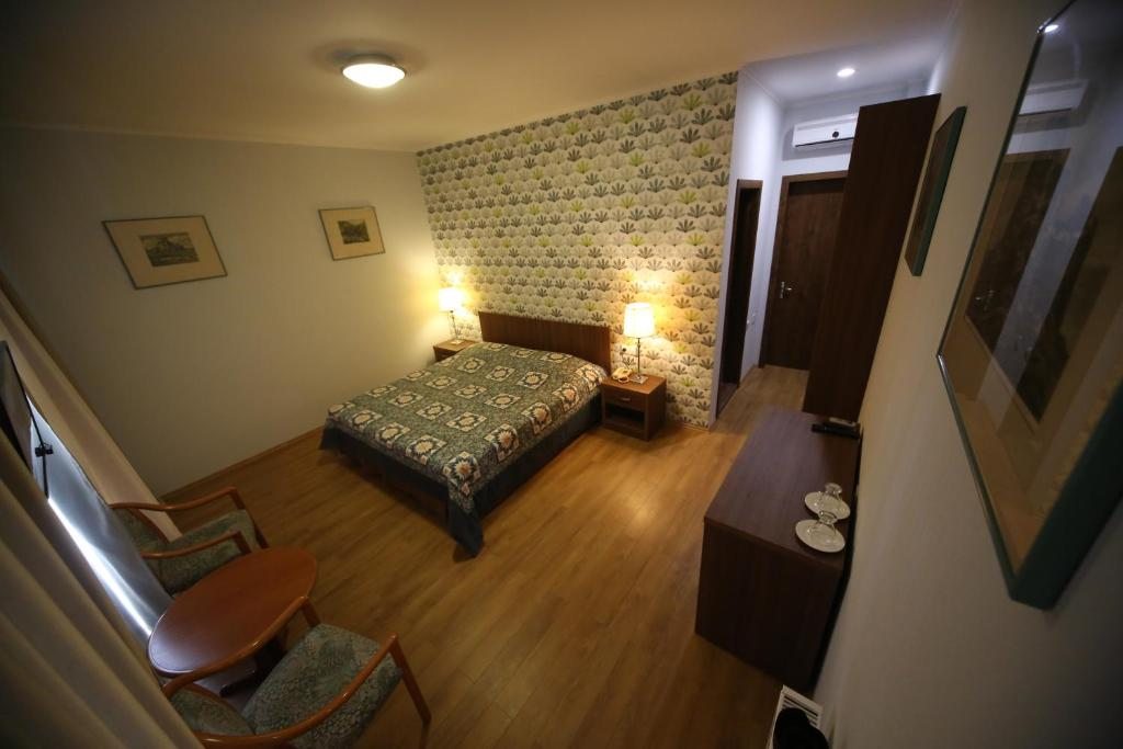 Двухместный (Двухместный номер «Комфорт» с 1 кроватью или 2 отдельными кроватями) отеля Мартвили