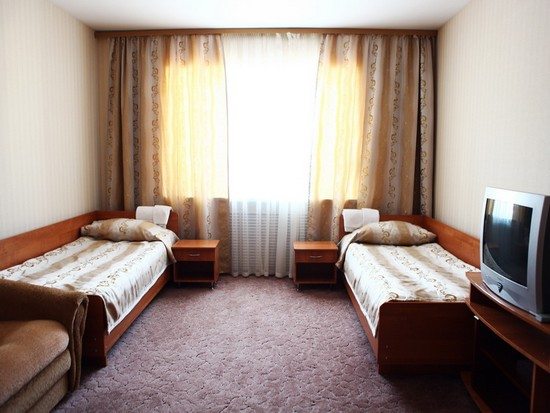 Трёхместный и более (Улучшенный) гостиницы Мир, Чебоксары