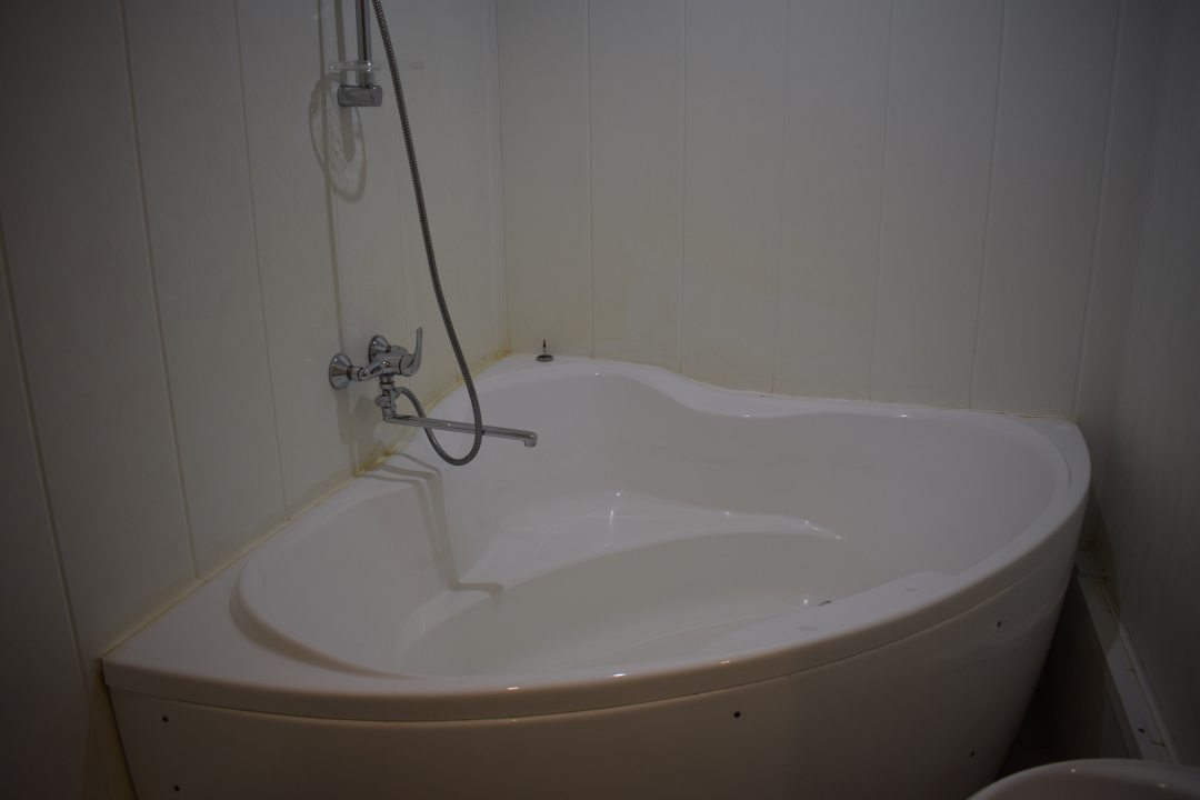 Собственная ванная комната, Мини-отель Комфорт-отель