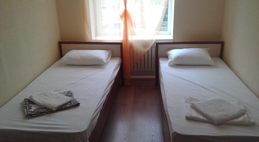 Двухместный (Бюджетный, С двумя раздельными кроватями) гостевого дома АнгелА, Краснодар