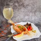 Доставка еды и напитков в номер, Гостинично-развлекательный комплекс Сиун