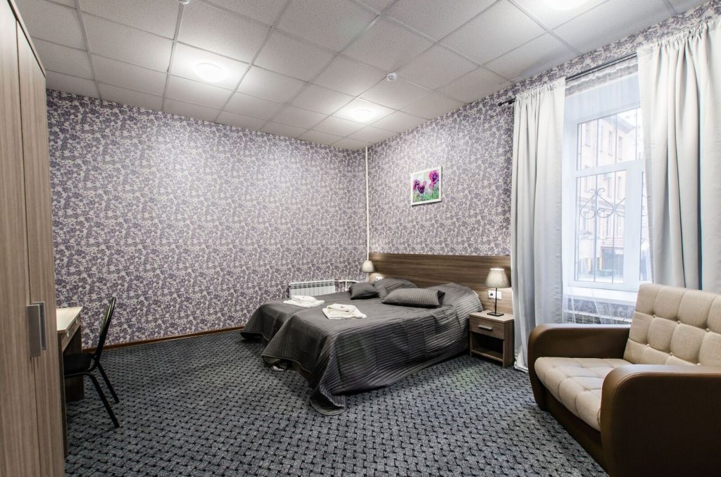 De Luxe (С с/у и доп. местом) отеля 338 Отель на Мира, Санкт-Петербург