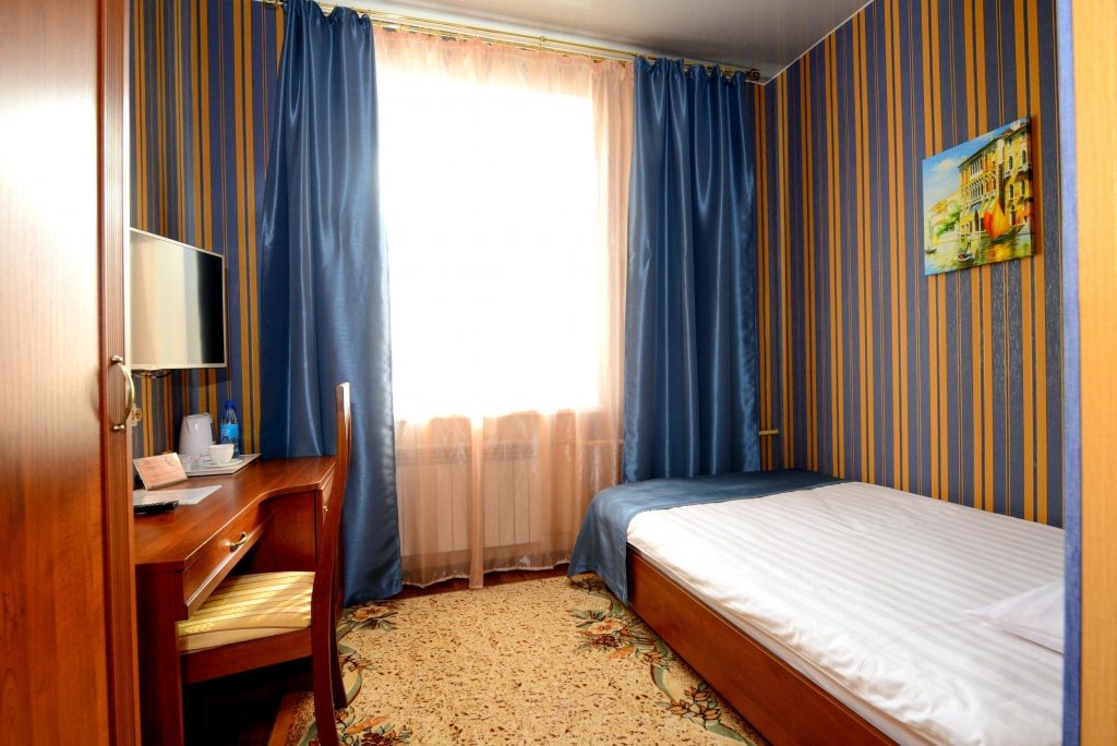 Одноместный (Сингл) гостиницы Амур, Комсомольск-на-Амуре
