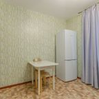 Квартира (Скромность в центре), Квартирное бюро Крылья