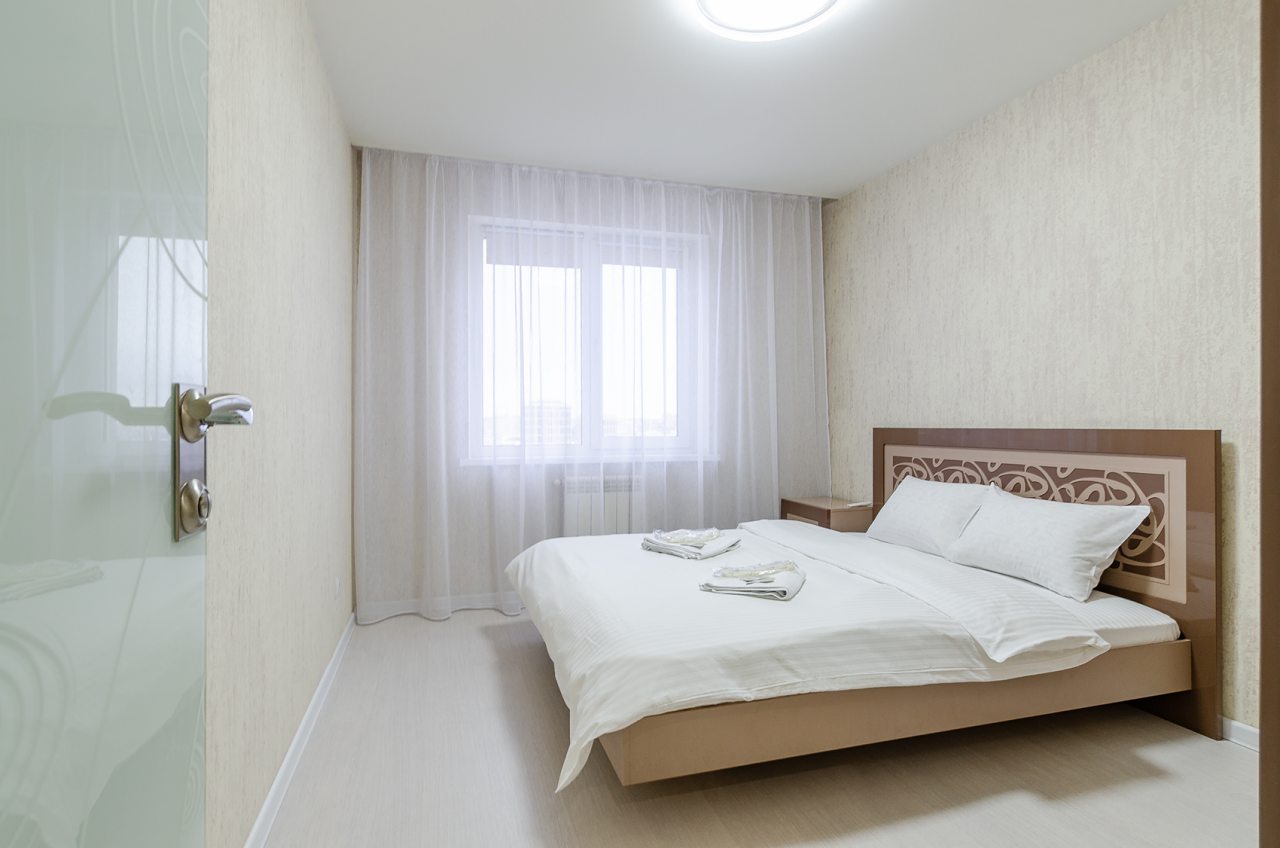 Квартира (Белоснежная 2 комнатная), Квартирное бюро Крылья