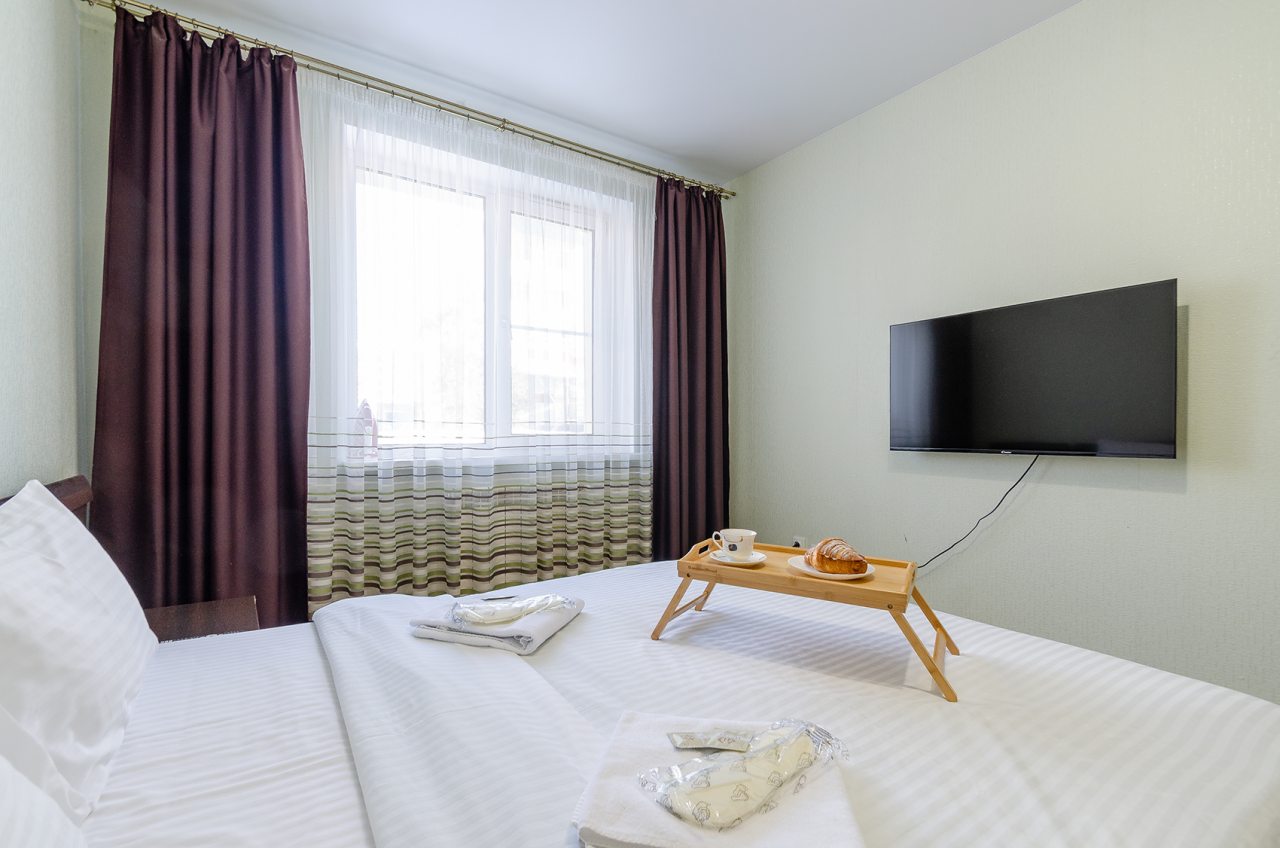 Квартира (Двух комнатная на 5 человек), Квартирное бюро Крылья