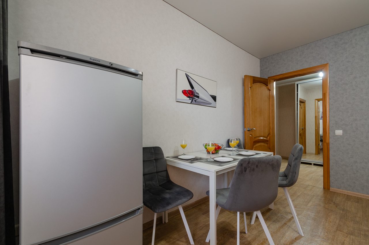 Квартира (Двух комнатная на 5 человек), Квартирное бюро Крылья