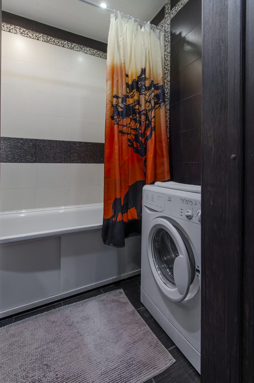 Квартира (Просторная 2 комнатная), Квартирное бюро Крылья