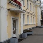 Фасад гостиницы «Комсомольская», Санкт-Петербург