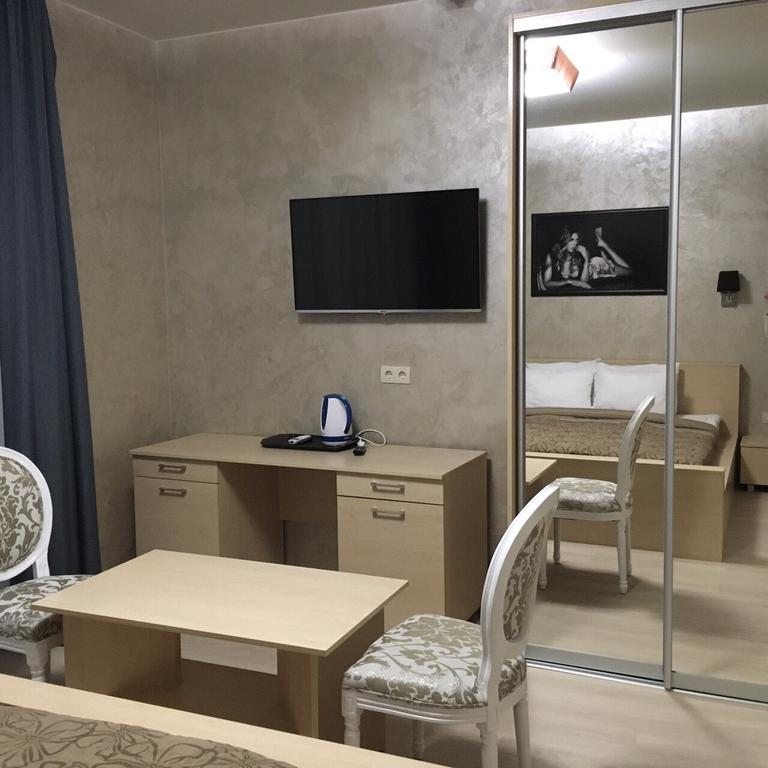 Двухместный (Двухместный номер с 1 кроватью) гостиничного комплекса Ривьера Кантри Клаб, Ратомка