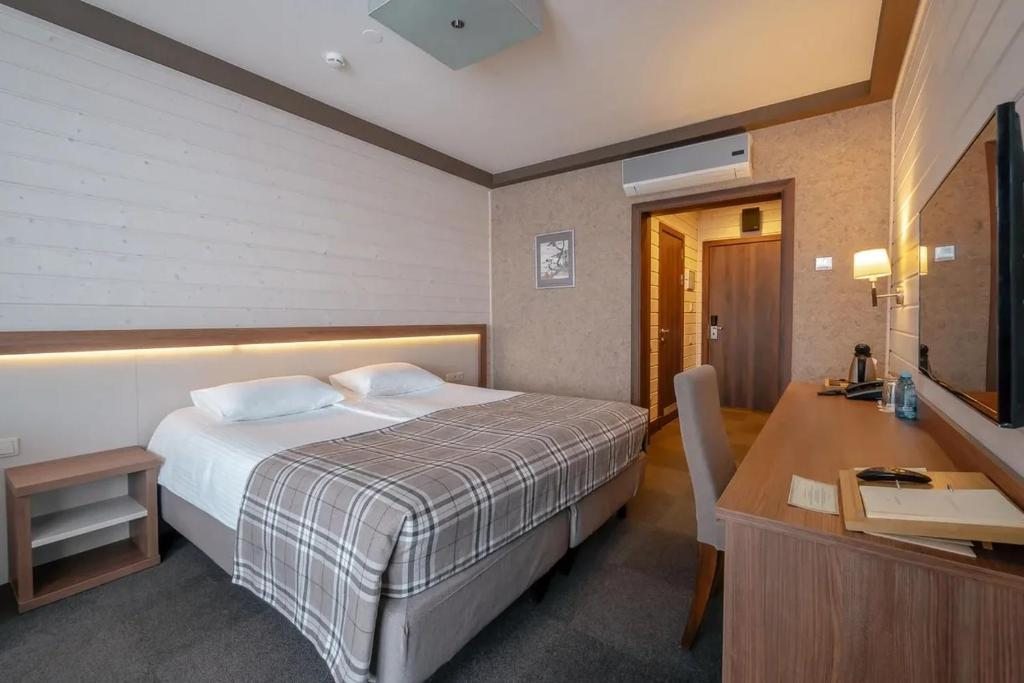 Двухместный (Стандарт с 1 кроватью или 2 отдельными кроватями и террасой) отеля Дача Винтера, Хаапалампи