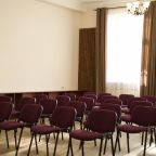 Конференц-зал, Отель Корона