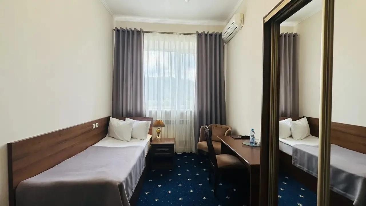 Одноместный (Стандартный одноместный номер), Отель Корона