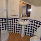 Бюджетный номер с 1 большой кроватью