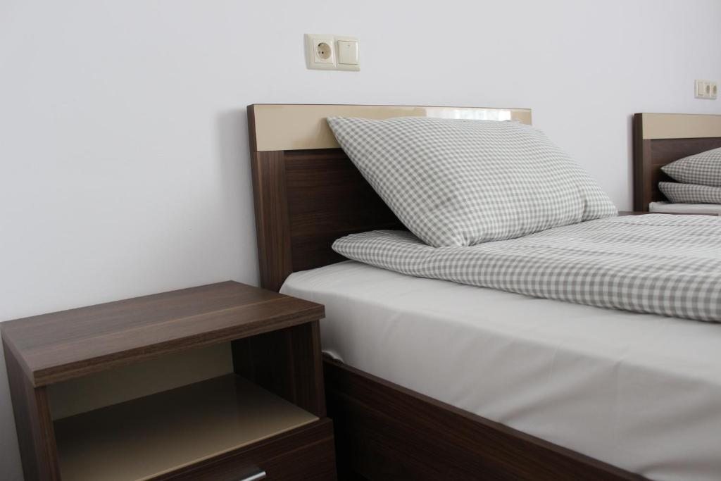 Двухместный (Двухместный номер с 2 отдельными кроватями) отеля Бульбашик, Боровляны