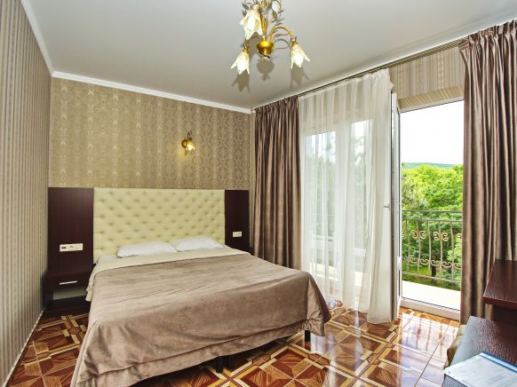 Гостиница Castro