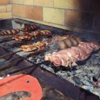 Блюда приготовленные на мангале, Гостиница Castro