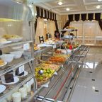 Столовая на первом этаже отеля, Гостиница Castro