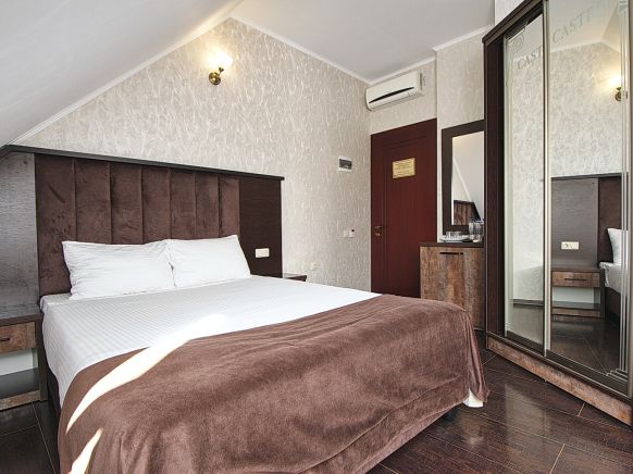 Фотография номера гостиницы Кастро