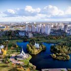 Пешие прогулки в Пулковском парке, Апарт-отель Salut V