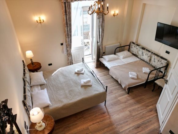 Фотография номера мини отеля Дом Чайковского